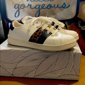 White leopard print sneakers
